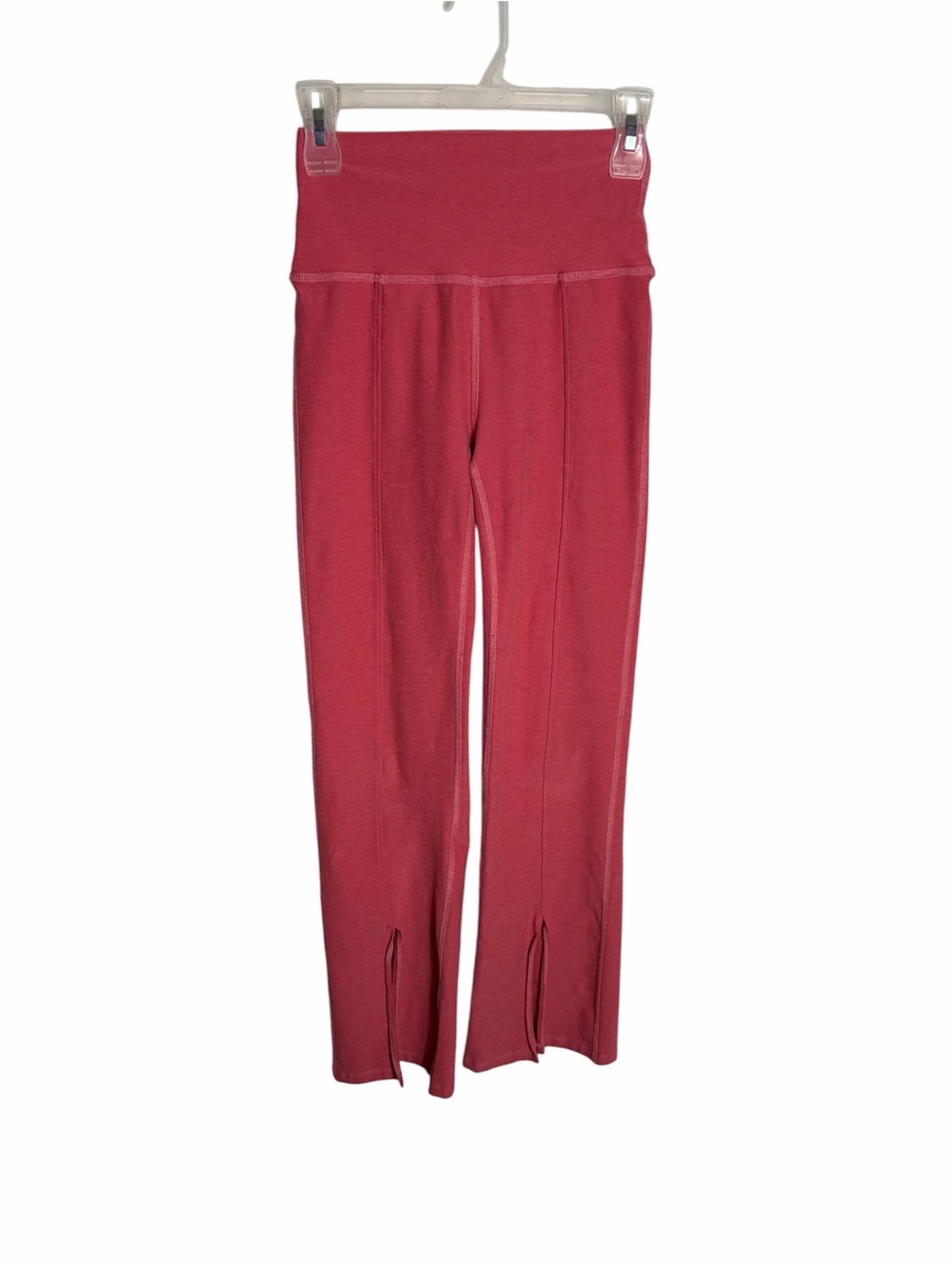 Beyond yoga make the cut split ankle flare leggings pink size S